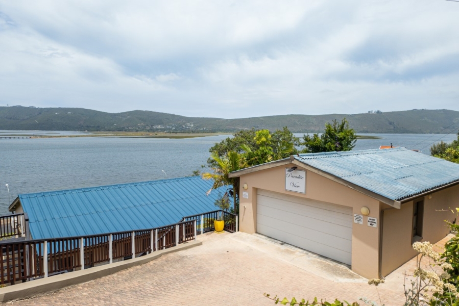 5 Bedroom Property for Sale in Paradise Western Cape